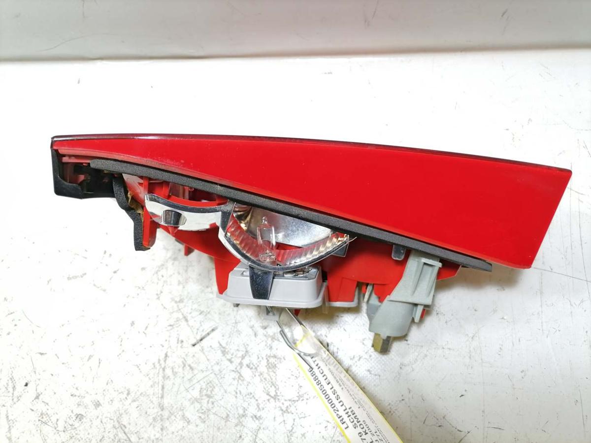 Audi A4 8K B8 original R&uuml;cklicht R&uuml;ckleuchte Schlussleuchte innen links Kombi Bj.2009